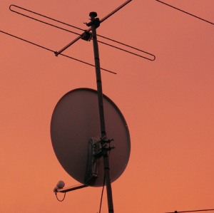 Auf der Oberfläche von Zellen übernehmen Zuckermoleküle ähnliche Funktionen wie Antennen.