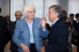 EU-Landwirtschaftskommissarin Fischer Boel hier mit dem portugiesischem Agrarminister Jaime Silva beim EU-Agrarministertreffen am 26. November.