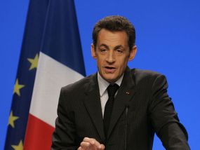 Der französische Staatspräsident Nicolas Sarkozy hat die Ratspräsidentschaft in der EU für einen Reformversuch der Zulassung von gv-Pflanzen genutzt.  