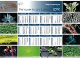 Am Messestand exklusiv zu haben ist der neue Kalender von biotechnologie.de. Zwölf wunderschöne Fotomotive aus der Mikrowelt der Pflanzen führen durch das Jahr.