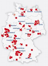 Regionale Verteilung der Universitäten (dunkles Viereck), der Fachhochschulen (helles Viereck), der außeruniversitären Forschungseinrichtungen (dunkles Dreieck) sowie der Ressortforschung (helles Dreieck) in der medizinischen Biotechnologie.