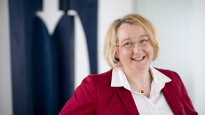 Theresia Bauer ist seit Mai 2011 Ministerin für Wissenschaft, Forschung und Kunst Baden-Württemberg. 