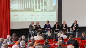 Experten aus Wirtschaft, Forschung uns Politik diskutierten beim diesjährigen Life Science Day in Berlin über aktuelle Themen der Gesundheitswirtschaft.