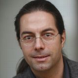 Alexander Gottschalk has been Heisenberg Professor at the Goethe University in Frankfurt am Main since March 2010.