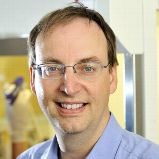 Christian Kurts is Director of the Institute for Experimental Immunology at University Hospital Bonn.